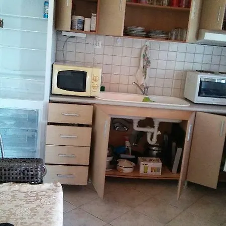 Nyaraló House *