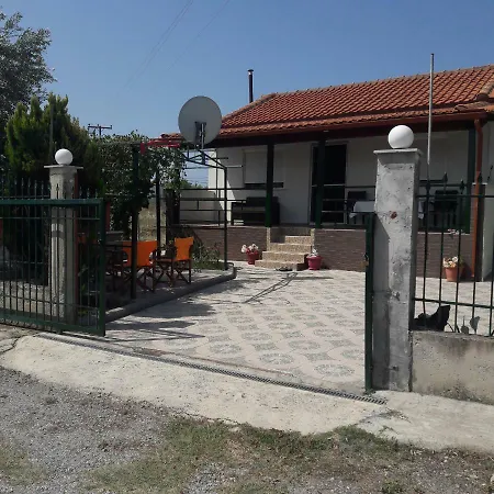 House Rodokipos